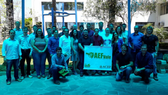 REUNIÃO DA AEFVALE REALIZADA NA UNIDAVI DEBATE LICENCIAMENTO AMBIENTAL