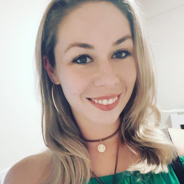 Eng. Ftal. CRISTINA GOUVÊA REDIN